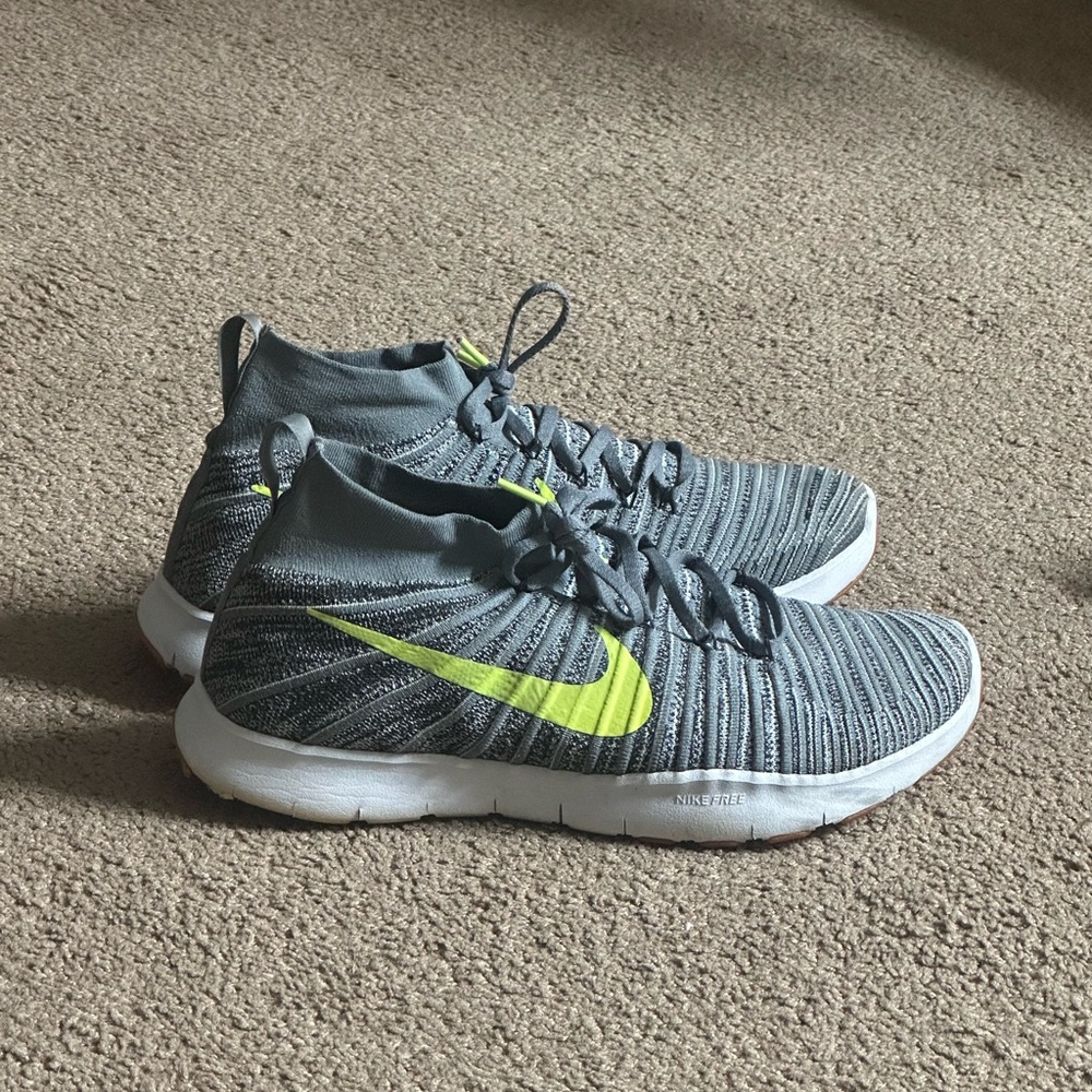 Nike Gray and Yellow Sneakers with Flyknit Upper